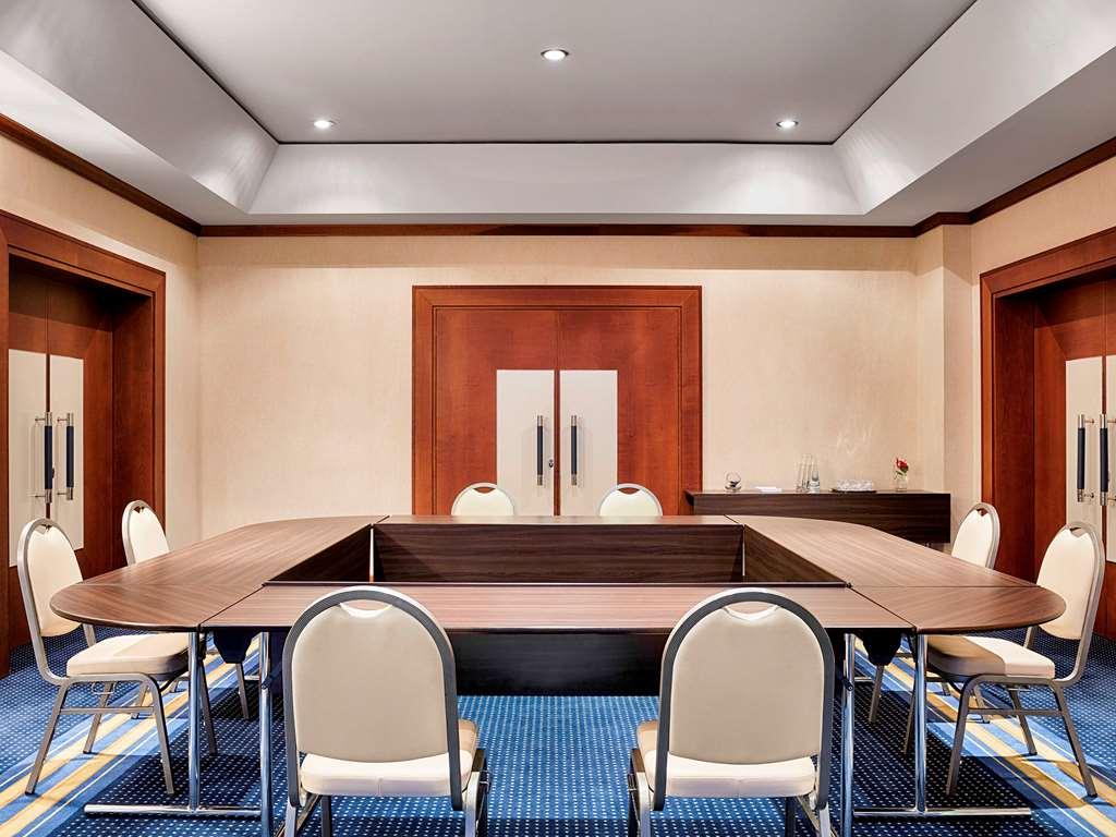 Bay Managed By Accor Oran